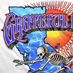 California Surfer White T-Shirt -BOWIE Shop 21360f artwork1 58316.1598553791