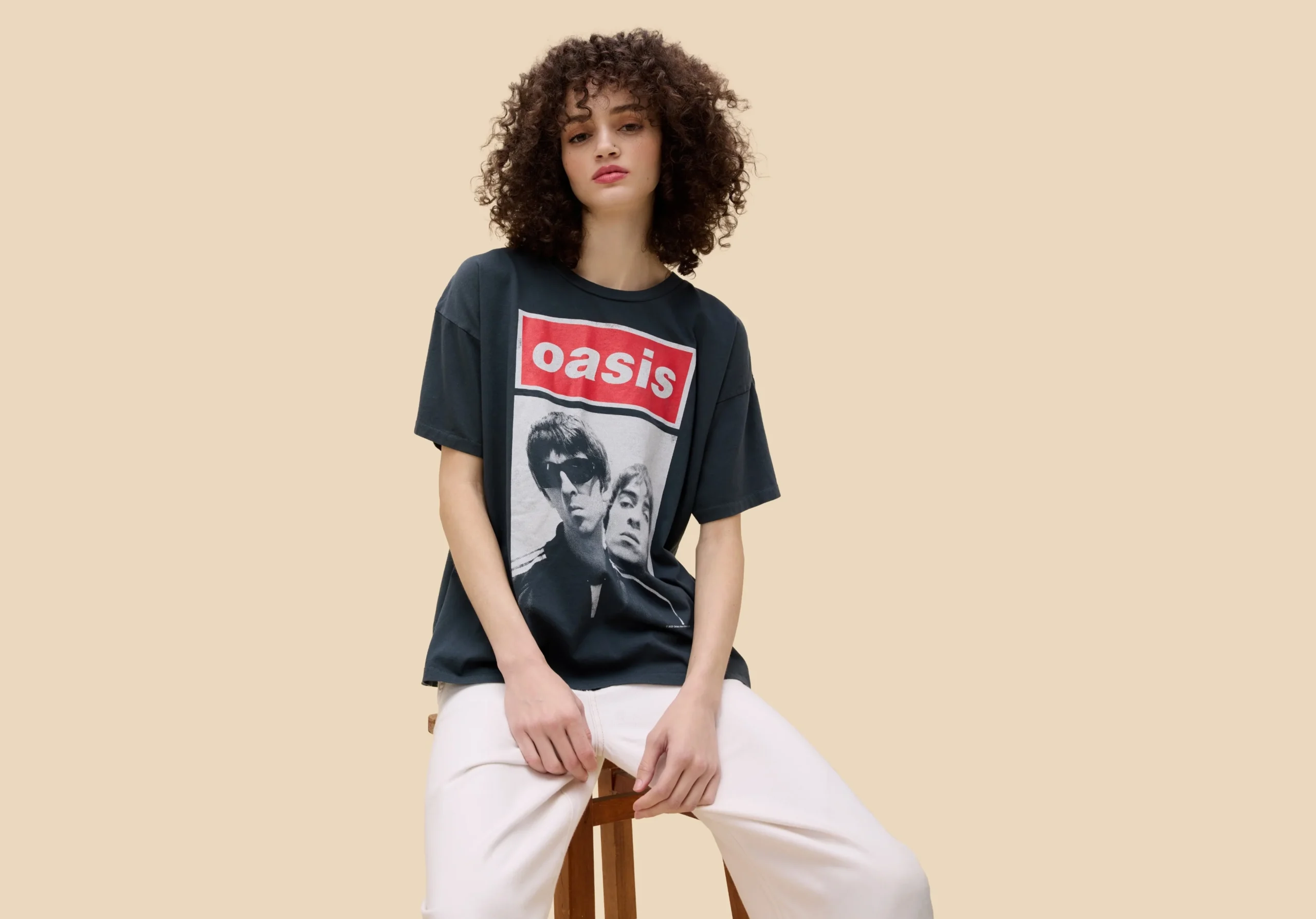 Front Page -BOWIE Shop T1562OAS613 OASISLIAMANDNOELMERCHTEE ECOMWIDE 5 scaled